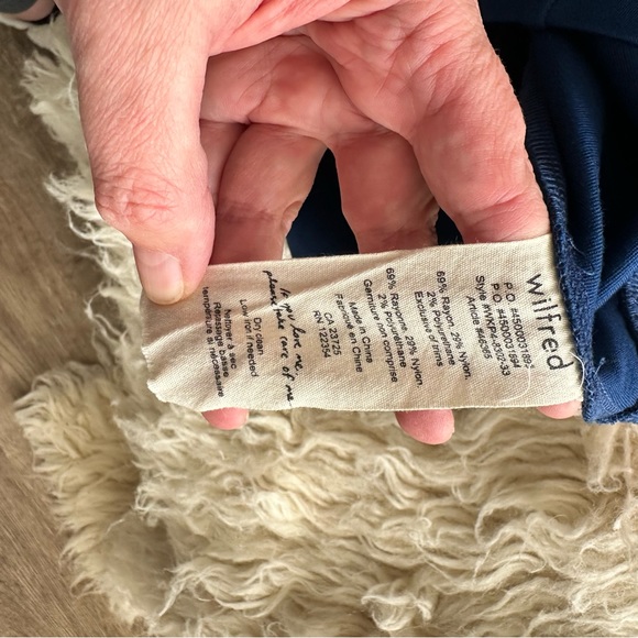 XXS Aritzia WILFRED Bodycon Zipper Back Midi Dress - Picture 7 of 8